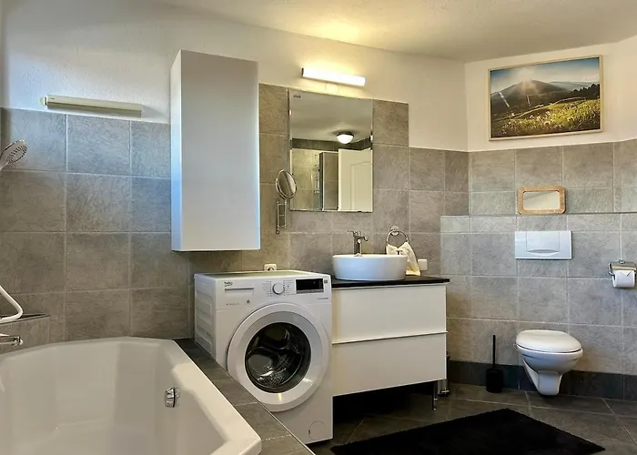 Bergblick Mit Terrasse & Nordkettenblick