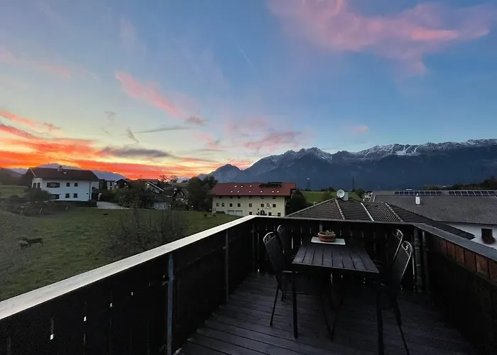 Apartment Bergblick Mit Terrasse & Nordkettenblick *